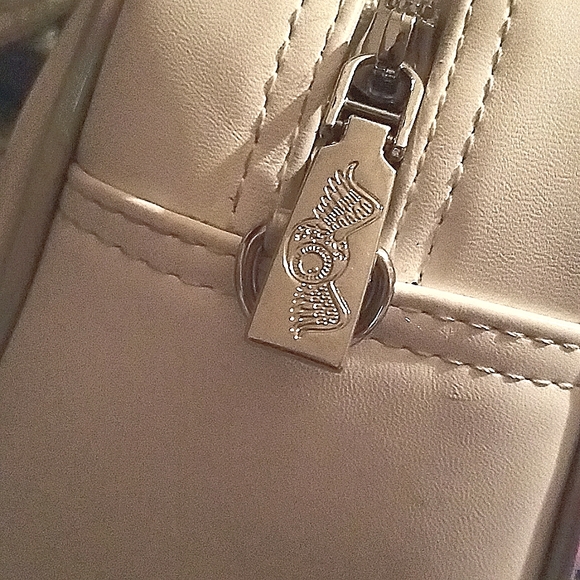 von dutch mini reflective bag with extra s… - Picture 7 of 7